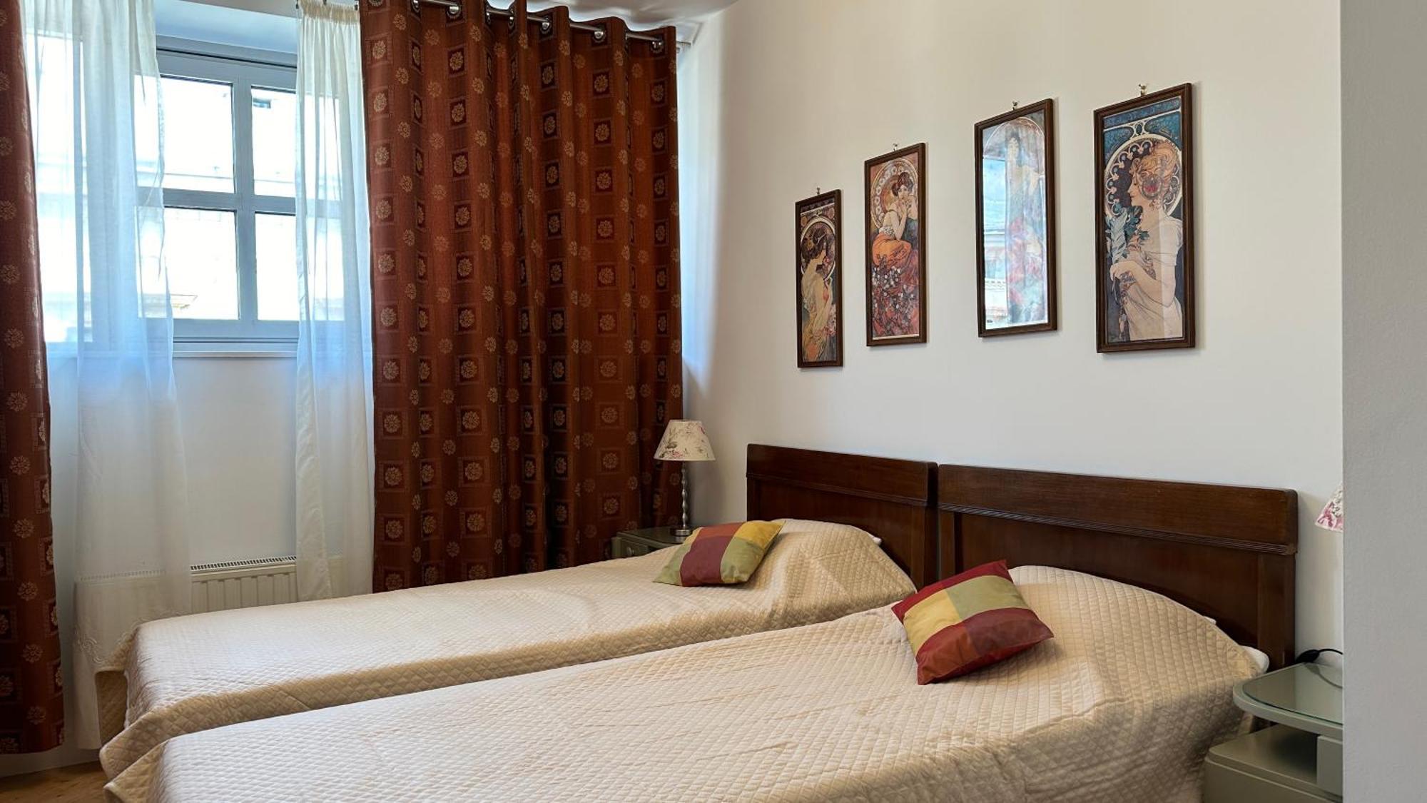 Two Bedrooms City Center Krakow Leilighet *